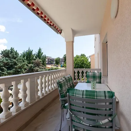 Apartments Lidija Matosevic Porec Exterior photo